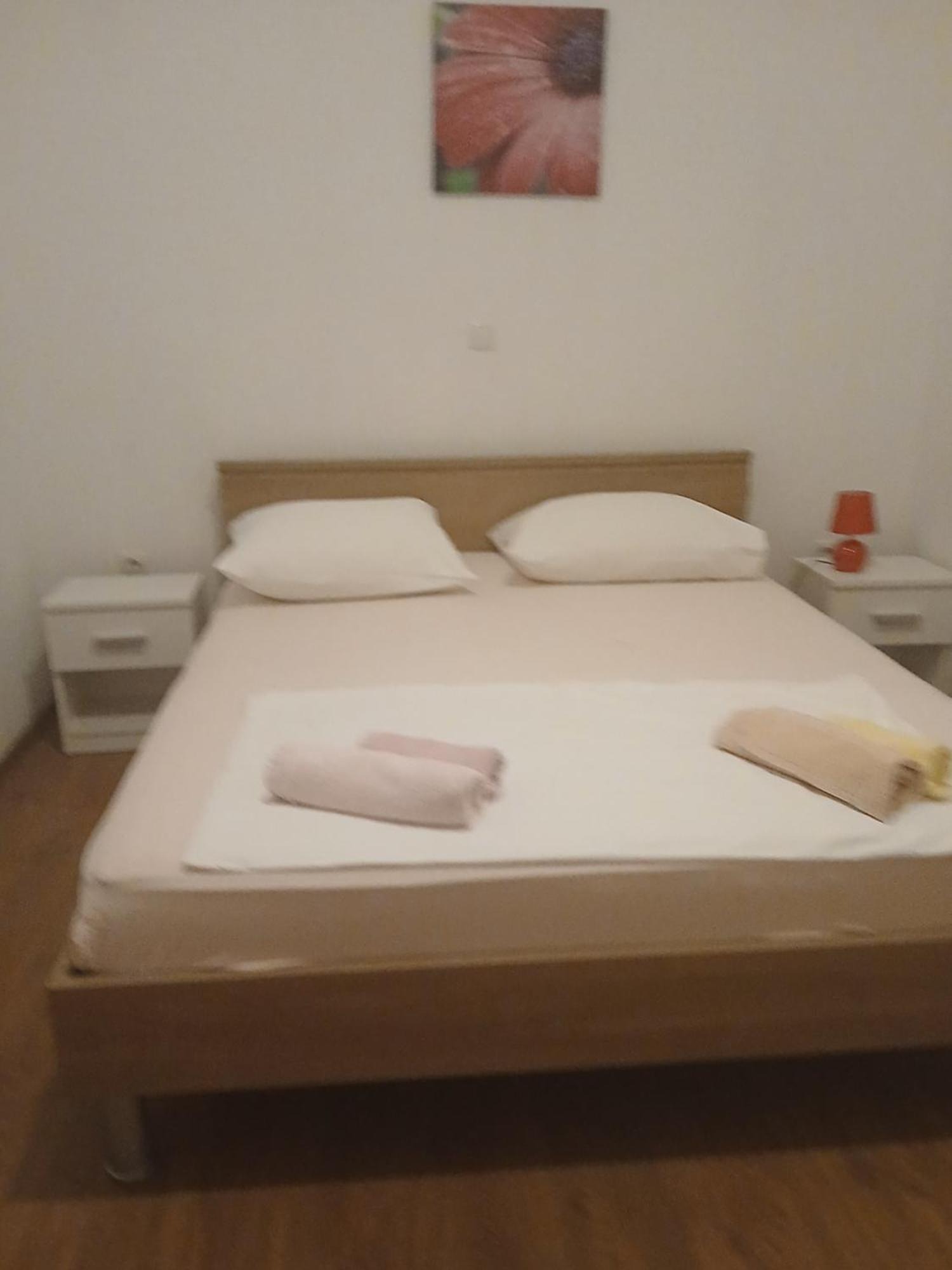 Apartmani Kulas Pakoštane Esterno foto