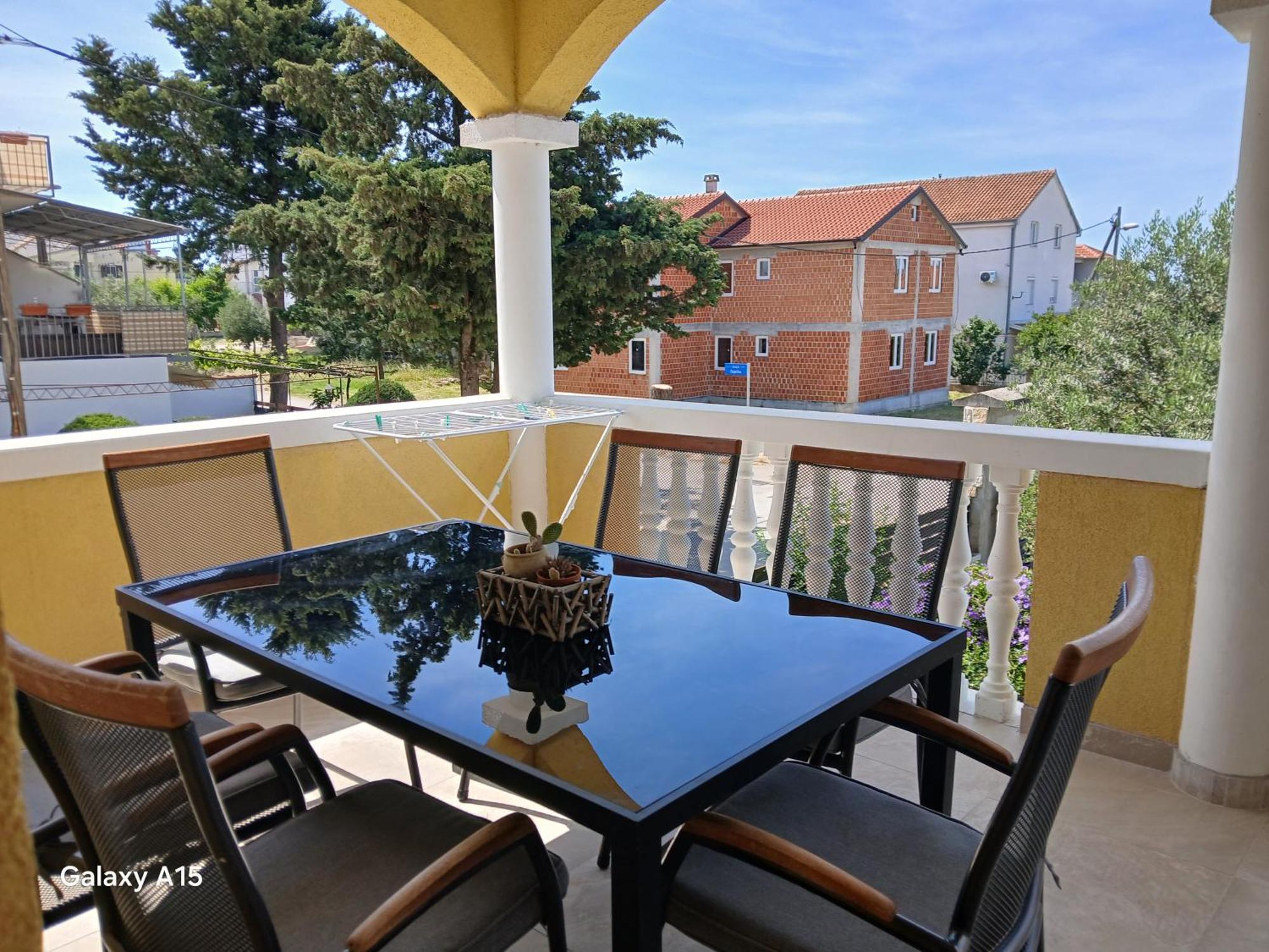 Apartmani Kulas Pakoštane Esterno foto