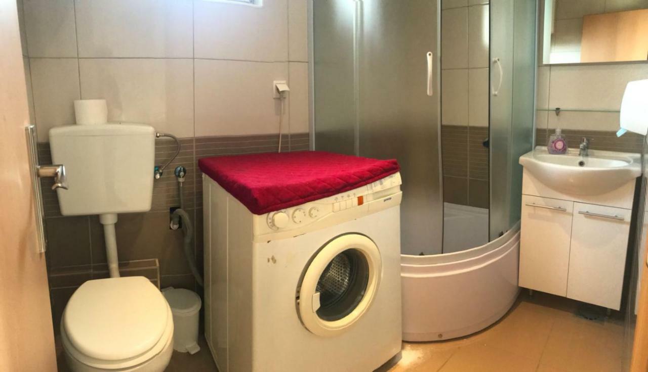 Apartmani Kulas Pakoštane Esterno foto